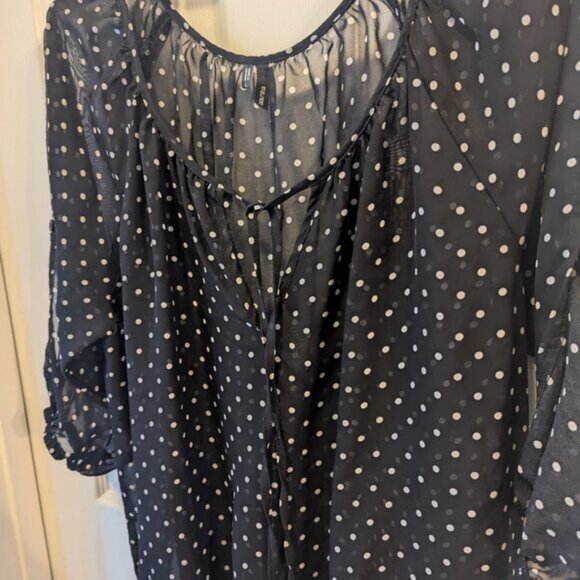 Maurices black and white polka dot top - L - Picture 2 of 5